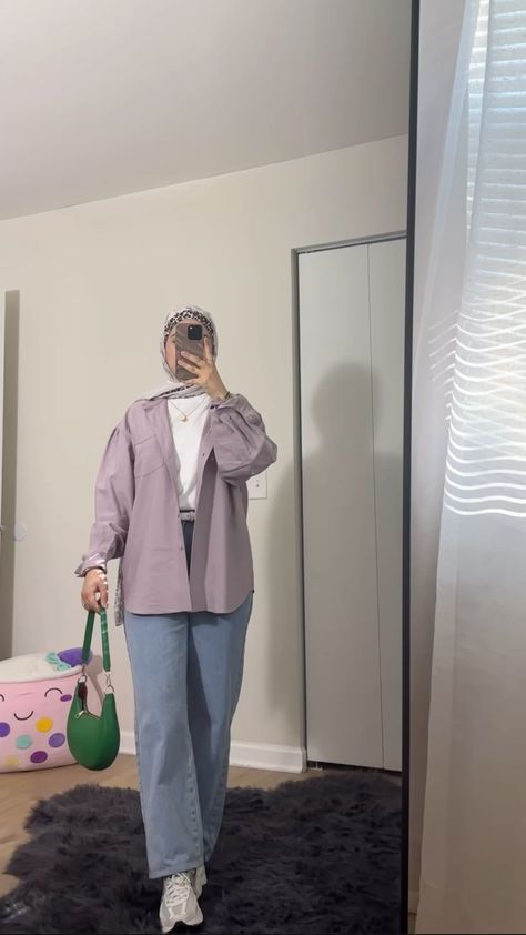 Simple Work Outfits, Stylish Outfits Casual, Modest Casual Outfits, Simple Style Outfits, Casual Work Outfits Women, Muslim Outfits Casual, Hijab Style Casual, Casual College Outfits, Fashion Top Outfits