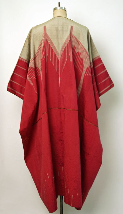 Abayah | The Metropolitan Museum of Art Egyptian Traditional Clothing, I Regret, Folk Costume, Historical Fashion, Syria, Metropolitan Museum Of Art, Damascus, Fashion History, Metropolitan Museum