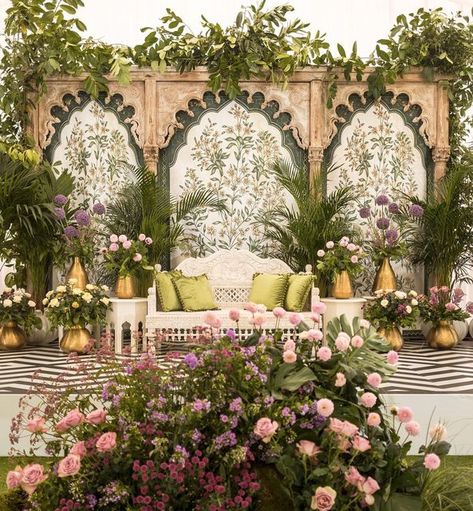 Sufi Night, Mehendi Decor Ideas, Destination Wedding Decor, Walkway Design, Wedding Decor Photos, Wedding Entrance Decor, Bees And Butterflies, Dream Wedding Decorations, Wedding Stage Design