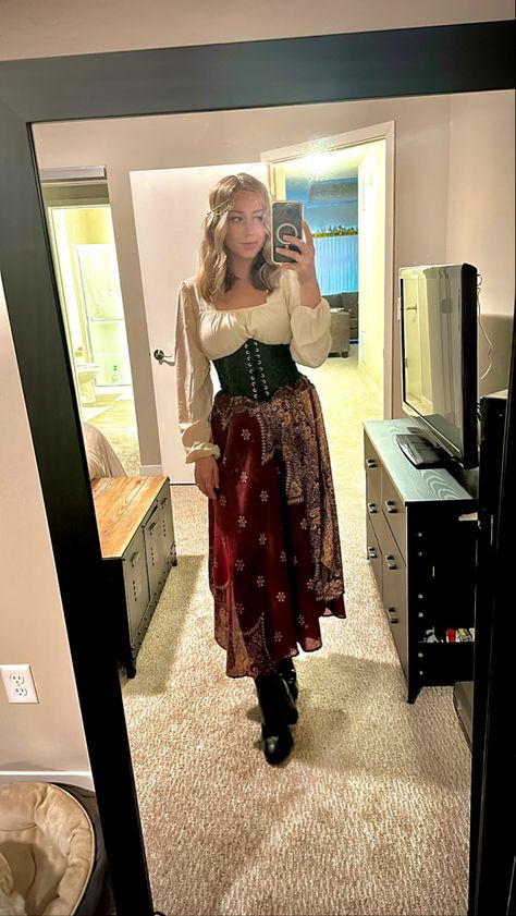 Fortune Teller Aesthetic Outfit, Fortune Teller Outfit, Fortune Teller Costume, Staff Party, Oc Inspo, Fortune Teller, Thursday Night, Aesthetic Clothes, Trendy Outfits