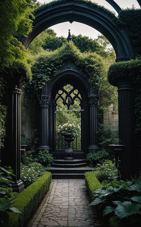 Secret Garden Aesthetic Dark, Gothic Garden Ideas, Secret Garden Ideas, Atrium Ideas, Blender Ideas, Nature Living, Garden Tropical, Goth Garden, Frances Hodgson Burnett