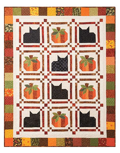 Enjoy This Delightful Throw Quilt Every Fall - Quilting Digest Fall Quilts Patterns, Fall Quilts Autumn, Halloween Quilts Ideas, Pumpkin Quilt, Quilt Animals, Fall Blocks, Halloween Quilt Patterns, Fall Sewing Projects, Pretty Quilts