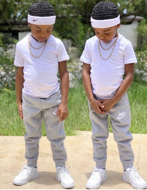 Toddler Boy Fashion Swag, Kids Fashion Boy Swag, Swag Kids, Twin Baby Clothes, Julia Jones, Nike Airforce1, Kids Fashion Swag, Baby Boy Hairstyles, Baby Boy Outfits Swag