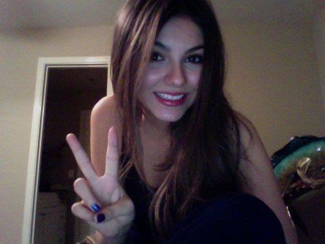 Victorious Tori, Uk Icon, Victorious Cast, Tori Vega, Madison Reed, Katerina Petrova, 2013 Swag Era, Icarly, Victoria Justice