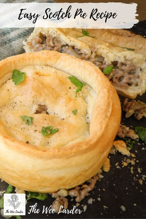 Mutton Pie Recipe, Scottish Meat Pie Recipe Beef, Scottish Pies Recipe, Scottish Baking Recipes, Scottish Meat Pies, Lamb Pies Recipes, Traditional Scottish Recipes, Lamb Minced Meat Recipes, Scottish Pie