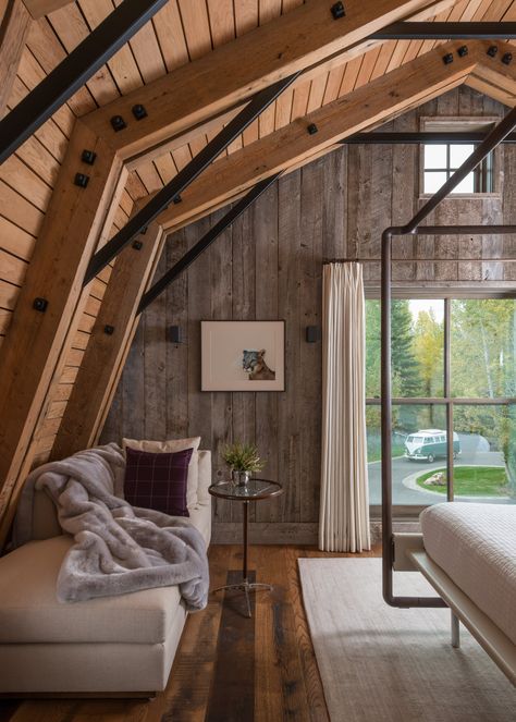 Dröm Hus Planer, Gambrel Barn, Barn House Interior, Modern Appartement, Barn Loft, Gambrel Roof, Barn Renovation, Barn Conversion, Barn Style House