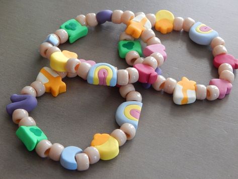 Lucky Charms Cereal Bead, Kandi Bracelet. Handmade of Polymer Clay. Great Jewelry Item to Celebrate St. Patrick's Day - Etsy Cool Beads Bracelets, Polymer Clay Beads Ideas, Diy Clay Beads, Bracelet Ideas Beads, Clay Beads Diy, Polymer Clay Charm Bracelet, Bead Kandi, Kandi Jewelry, Bracelet Clay