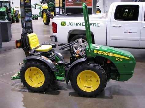 John Deere 20A - John Deere Tractor Forum - GTtalk John Deere Garden Tractors, Garden Tractor Pulling, Mini Tractor, Small Tractors, Lawn Tractors, Tractor Implements, John Deere Equipment, Tractor Pulling, Compact Tractors