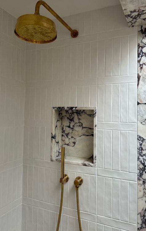 Shower With Built In Tub, Long Subway Tiles Bathroom, Bathtub Against Wall, Multi Tile Bathroom, Studio Mcgee Small Bathroom, Best Shower Doors, Retro Bathroom Tile Ideas, Zellige Backsplash Bathroom, Curved Marble Backsplash Bathroom