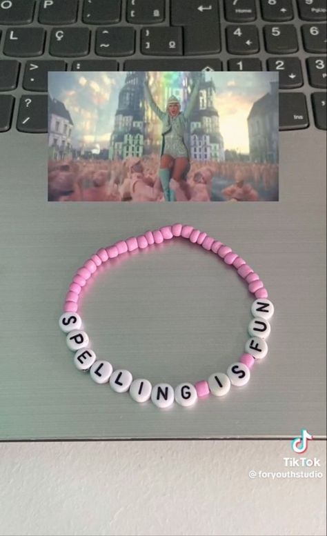 Taylor Swift Eras Bracelet Ideas Funny, Atwtmvtvftv Bracelet, Unhinged Eras Tour Bracelets, Ts Bracelet Ideas, Swiftie Bracelets, Taylor Bracelets, Eras Bracelets, Swift Bracelet, Swift Bracelets