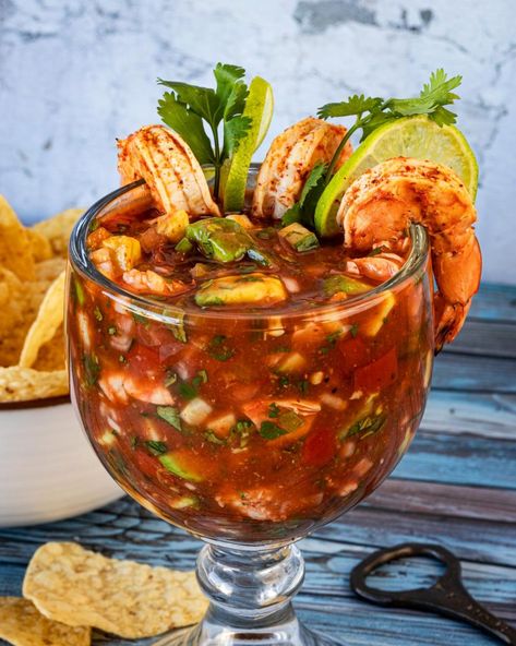 Shrimp Snacks, Mexican Shrimp Cocktail, Cocktail Shrimp Recipes, Mexican Shrimp, Grape Salad, Kitchen Help, Shrimp Cocktail, Shrimp Salad, Cocktail Menu