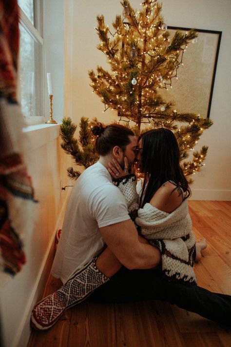 cozy in-home Winter cabin christmas tree holiday couple tattoos underwear Sexy montana Steamy hot Christmas Photography Couples, Mountain Airbnb, Couples Holiday Photos, Airbnb Cabin, Christmas Couple Photos, Christmas Couple Pictures, Christmas Poses, Christmas Family Photoshoot, Christmas Tree Pictures