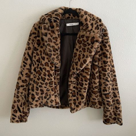 Cheetah Print Fur Coat, Cheetah Fur Coat, Cheetah Print Clothes, Void State, Leopard Print Fur Coat, Cheetah Print Coat, Cheetah Coat, Leopard Print Faux Fur Coat, Roxie Hart