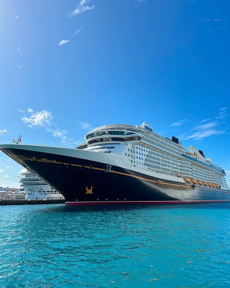 Is a Disney Cruise on your bucket list? 🚢 Then this is for you 👇 Disney Cruise Line announced that starting June 28, 2024 booking for itineraries through Spring 2026 will be open for the general public (earlier if you’re a Castaway Member)! Top 2 reasons why you should book these now? 1️⃣ Over a YEAR to make payments on your ultimate dream cruise! 2️⃣ Lock in the best pricing - Disney Cruises are typically the cheapest once they are released. Promos are VERY rare so this is the best o... Disney Cruises, Disney Dream Cruise, Disney Cruise Ships, Cruise Life, Disney Wish, Dream Cruise, Vacation Planner, Cruise Line, Cruise Ships