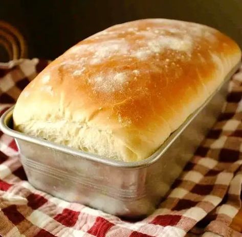 Amish White Bread | Homemade Recipes Amish White Bread, Amish Bread, White Bread Recipe, Martha Stewart Recipes, Ina Garten Recipes, Amish Recipes, Old Fashioned Recipes, Bread Recipes Homemade, White Bread