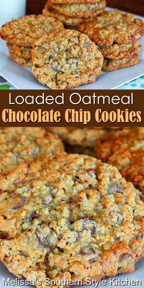 Oatmeal Holiday Cookies, Loaded Oatmeal, Desserts Holiday, Chocolate Chip Oatmeal Cookies, Oatmeal Chocolate Chip Cookie Recipe, Oatmeal Chocolate Chip, Dessert Aux Fruits, Oatmeal Cookie, Oatmeal Chocolate