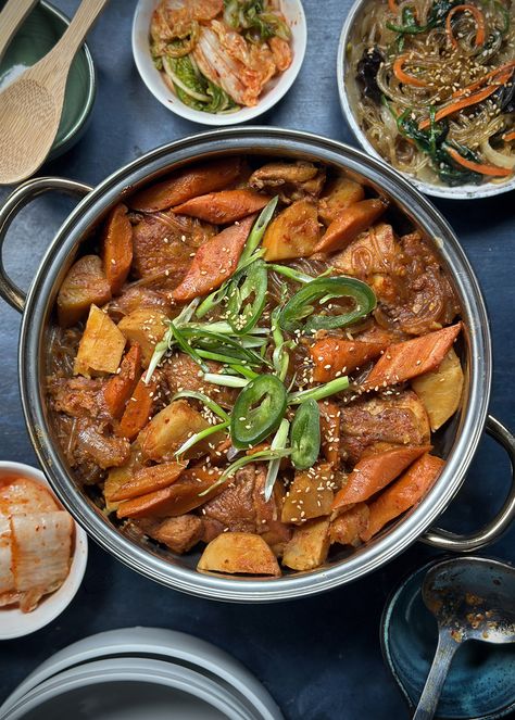 The coziest braised chicken , warm from both the ultra tender chicken and hearty vegetables AND from the actual heat from the Korean spice! Korean Braised Chicken, Pepper Paste, Spicy Korean, Braised Chicken, White Potatoes, Chili Paste, Chicken Stew, Tender Chicken, Toasted Sesame Seeds