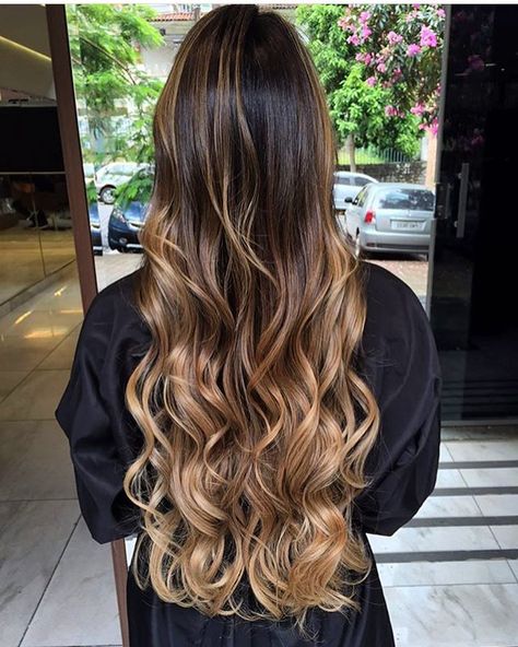 62.7k Followers, 7,473 Following, 3,753 Posts - See Instagram photos and videos from Long Hair / Cabelos Longos (@longhairsociety) Cabelo Ombre Hair, Brown Hair Balayage, Super Hair, Long Layered Hair, Hair Inspiration Color, Beautiful Long Hair, Hair Inspo Color, 7k Followers, Long Hair Cuts