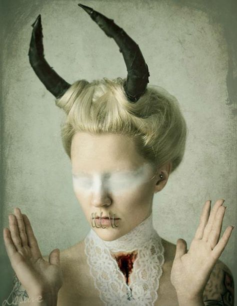 The Magnificently Macabre Photography of Miss Lakune. – if it's hip, it's here Creepy Portraits, Macabre Photography, Creepy Photography, Gothic Images, Horror Photography, Gothic Photography, Dark Artwork, Macabre Art, Dark And Twisted