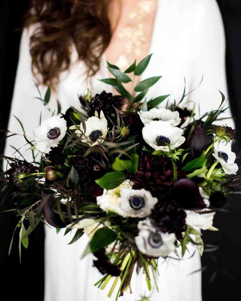 22 Lily Bouquets Perfect for a Spring Wedding #LilyBouquets #WeddingFlowers #WeddingInspiration #WeddingIdeas | Martha Stewart Weddings Winter Bridal Bouquets, Bouquet Bride, Flowers And Greenery, Winter Wedding Flowers, Goth Wedding, Dark Wedding, Moody Wedding, Wedding Forward, Mod Wedding