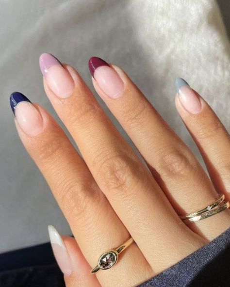 Colored Nail Tips, Multicolored Nails, Minimal Nails, Casual Nails, Almond Nail, Nail Swag, Nail Jewelry, Cat Kuku, Minimalist Nails