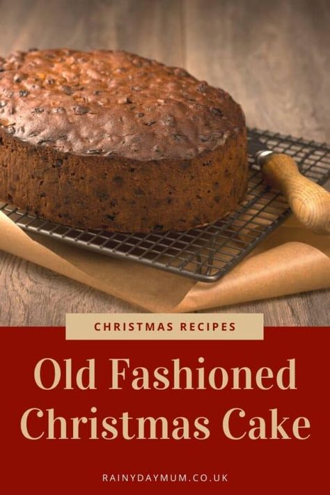 Christmas Fruit Cake Recipe Traditional, English Christmas Cake, Christmas Cake Recipes Easy, Fruitcake Recipes Traditional, Moist Christmas Cake Recipe, English Christmas Cake Recipe, Traditional Christmas Cake Recipe, Traditional Fruit Cake Recipe, Xmas Cake Recipes