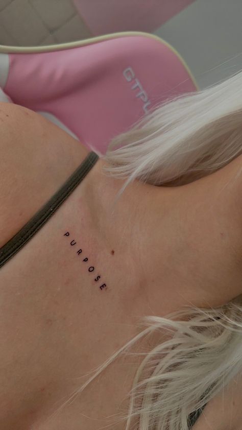 Tattoos About Purpose, Euphoria Tattoo Words, Hiraeth Tattoo Font, Momento Vivere Tattoo Fonts, Thirteen Tattoo Cursive, Purpose Tattoo, Last Name Tattoos, Name Tattoos, Tattoo Lettering