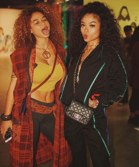 ft. her sister India Love Westbrook Sisters, Marley Twist Hairstyles, Crystal Westbrooks, Concert Attire, West Brook, India Westbrooks, Marley Twists, Glam Squad, Instagram Inspo