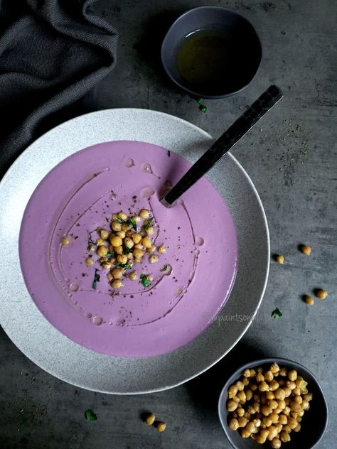 Purple Cauliflower Recipe, Healthy Eating Books, Purple Cauliflower, Purple Food, Creamy Cauliflower, Veggie Soup, Cauliflower Soup, Think Food, Vegan Soup