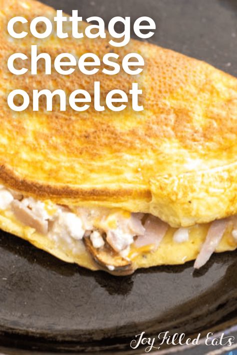 A cottage cheese omelet is a great breakfast loaded with nutrition, protein, and amazing flavor. Forget about stressing out over your morning breakfast, and relax and enjoy by making this! Low Carb, Keto, Gluten-Free, Grain-Free, Primal Omelette With Cottage Cheese, Keto Cottage Cheese Recipes Breakfast, Cottage Cheese Omelette Recipe, Cottage Cheese Omelette, Protein Eggs, Keto Favorites, Fast Breakfast, Queso Cottage, Cheese Omelet