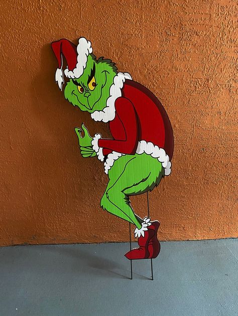 Grinch Stealing Christmas Lights, Grinch Stealing Lights, The Grinch Cartoon, Grinch Pictures, Grinch Cartoon, The Grinch Pictures, Grinch Door, Porch Boards, Grinch Stuff