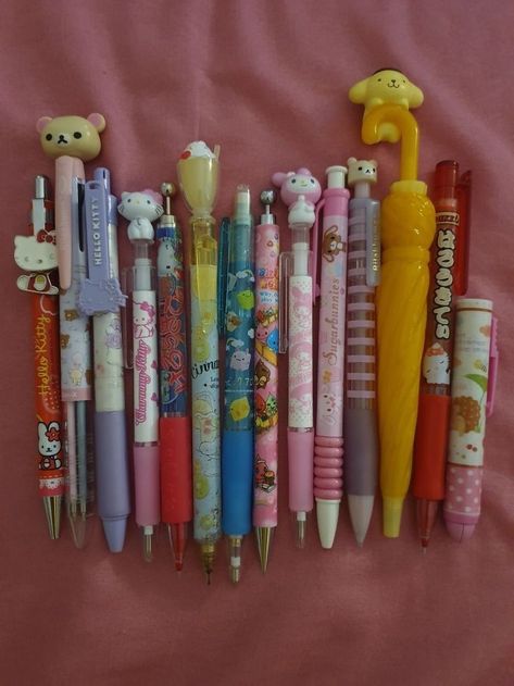 Kawaiicore School Supplies, Cute Pencils For School, Cutecore School Supplies, Pink School Supplies, Pencil Aesthetic, Cute Supplies, Cute Pencils, Images Hello Kitty, Cute Stationary School Supplies