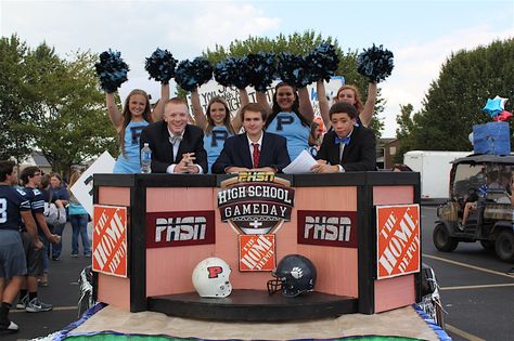 Homecoming Float PHSN Gameday Homecoming Floats Freshman, Homecoming Parade Float Ideas Theme Football, Homecoming Floats Football, Float Building Homecoming, Floats For Parade Homecoming, Homecoming Parade Float Ideas Cheer, Hoco Floats Ideas, Football Homecoming Parade Float Ideas, Class Floats Homecoming