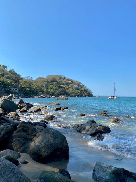 Tropical Mexican beach with white sand and blue water and boats in the distance Beach Mexico Aesthetic, Beach Aesthetic Mexico, Sayulita Mexico Aesthetic, Sayulita Aesthetic, Mexico Beach Aesthetic, Mexican Summer, Mexico Aesthetic, Mexican Beach, Travel Tropical