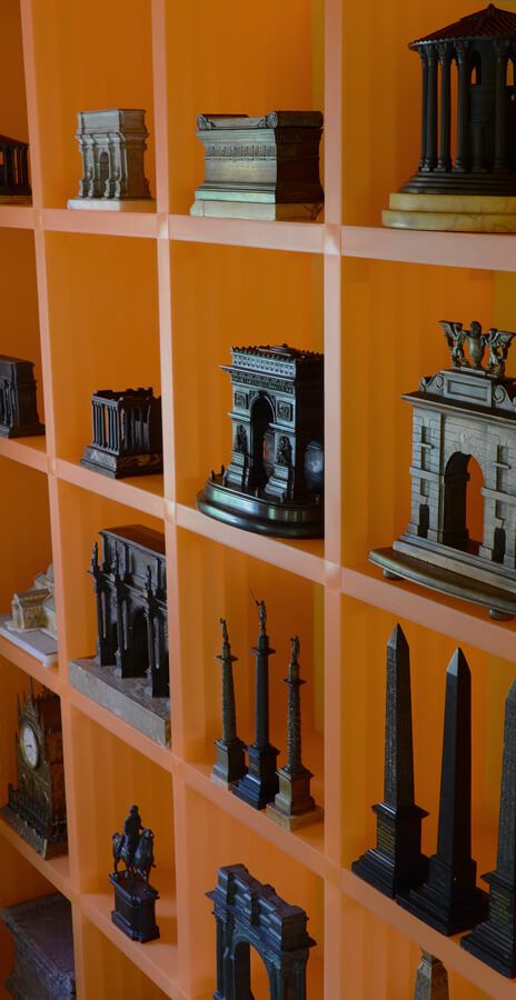 Piraneseum | Souvenirs of the Grand Tour Souvenir Display, Table Ornaments, The Grand Tour, Souvenir Store, Black Basalt, Classical Antiquity, Travel Keepsakes, Architectural Models, Travel Souvenirs