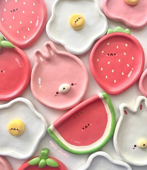 Mother Day Clay Ideas, Idea For Craft, Cute Clay Dishes, Air Dry Clay Tray Ideas, Diy Clay Crafts Ideas, Crafty Things To Do, Cute Clay Diy, Creative Things To Do, Cute Clay Things