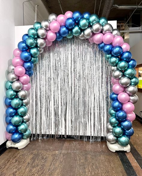 Get ready for your upcoming event with style! Transform your space with a show-stopping balloon arch from Balloon Bar YQR⁠ ⁠ How to Order This Item:⁠ 1. Form Submission on the contact page of the Website⁠ 2. Fill in date, details, color palette. ⁠ 3. We will send over an invoice and finalize set up!⁠ ⁠ In this Photo:⁠ Small Indoor spiral archway in #chromegreen, #chromeblue, #pearlpink, #chromesilver ⁠ ⁠ #balloonarch #partysupplies #events #style Spiral Balloon Arch, Balloon Bar, Graduation Dinner, Balloon Installation, Contact Page, Balloon Arch, Kids Party, Swirl, Color Palette