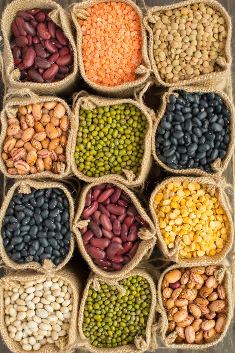 Health Benefits of Beans - What you should know | Planted and Picked Beans Aesthetic, Benefits Of Beans, Health Benefits Of Beans, Beans And Lentils, High Glycemic Foods, Long Beans, Healthy Beans, How To Become Vegan, Types Of Beans