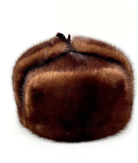 Ready to ship This is a great winter mink hat , Extremely warm. THIS HAT IS BRAND NEW. MADE OF SOFT AND ELEGANT GENUINE MAHOGANY MINK FUR. Origin: Russia Color: MAHOGANY/ Available sizes: 57, 58, 59. Any questions please ask. Please look at the photos, they form part of the description, and describe it. Russian Fur Hat, Russian Hats, Ushanka Hat, Apres Ski Style, Russian Hat, Funky Hats, Dope Hats, Fur Hats, Trapper Hats