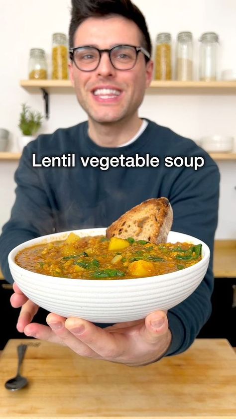 Lentil Vegetable Soup, Soup Easy, Brown Lentils, Plant Based Cookbook, Lentil Soup Recipes, Makanan Diet, Tasty Vegetarian Recipes, Lentil Recipes, Health Dinner Recipes