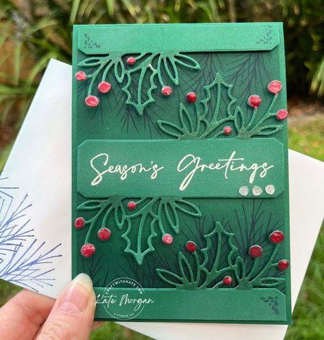 Christmas Classics Bundle | Kate Morgan, Independent Stampin Up!® Demonstrator Rowville, Victoria, Australia Su 2024 Mini Catalog, Stampin Up Christmas Classics, Poinsettia Stencil, Holiday Crafts Halloween, Kate Morgan, Christmas Classics, Poinsettia Cards, Hand Made Greeting Cards, Christmas Classic