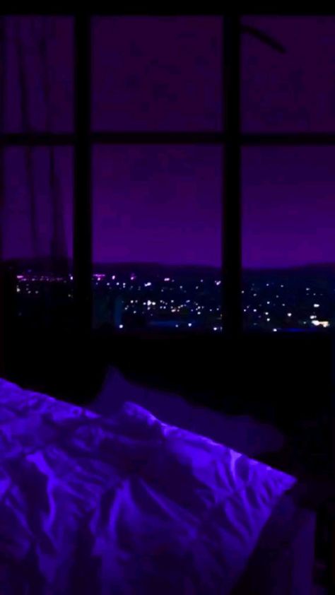 Purple Aesthetic Videos, Night Vibes Aesthetic Video, Phonk Drift, Thunderstorm Video, Celebrities Outfits, Night Landscape Photography, Aesthetic View, Purple Night, Mal Humor