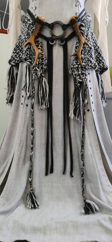 Viking Dress Wedding, Viking Bridal Veil, Pagan Wedding Shawl, Unisex Dress Clothing, Viking Formal Wear, Viking Pagan Wedding, Viking Boots Woman, Viking Fall Wedding, Norse Pagan Clothing