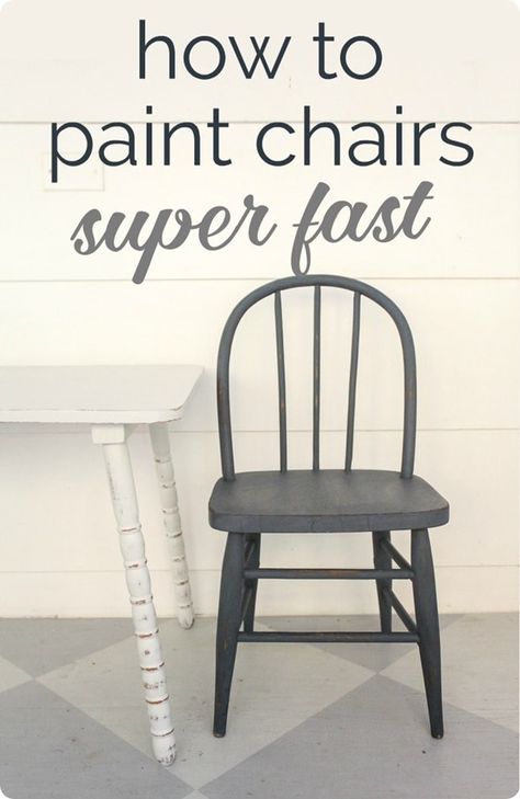 Wooden Chair Makeover, Painting Kitchen Chairs, Paint Chairs, Refinished Chairs, Wooden Kitchen Furniture, Painted Wooden Chairs, Painted Wood Chairs, Old Wooden Chairs, Diy Furniture Chair