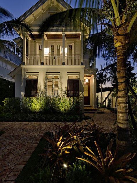 #ExteriorDoorsFiberglass Code: 4545523932 #ExteriorDesignHome Key West House, Tropical House Design, Dream Beach Houses, Island House, Tropical House, Beach Cottage Style, Interior Modern, Tropical Houses, Coastal Cottage