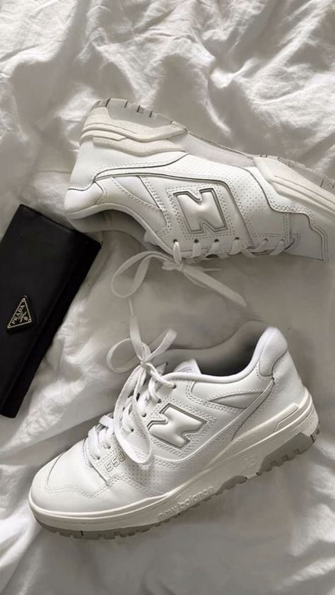 2024 Shoe Trends, Trendy Shoes Sneakers, Shoe Wishlist, Cute Sneakers, Hype Shoes, Shoe Inspiration, Shoe Inspo, Aesthetic Shoes, Swag Shoes