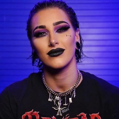 Rhea Ripley Fanpage!👹🤘🏻 on Instagram: "queen of wwe TikTok, always on top!! As she should 👑🔥🖤 . #Rhearipley" Rhea Ripley Makeup Tutorial, Rhea Ripley Without Makeup, Rhea Ripley Makeup Looks, Rhea Ripley No Makeup, Rhea Ripley Makeup, Rea Ripley, Muscle Mami, Wwe Women's Championship, Demi Bennett