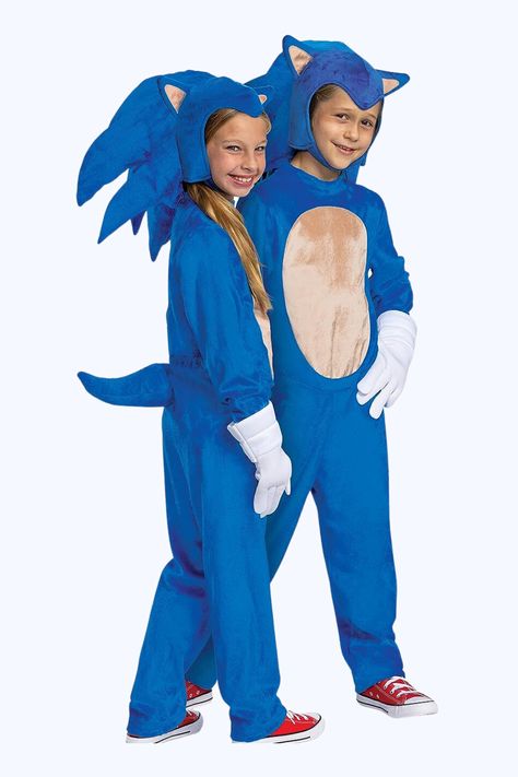 🦔🎉 Let your little one transform into the lovable hedgehog with this officially licensed Sonic costume, made of 100% polyester, featuring a super soft jumpsuit with white sleeve cuff detailing, a detachable tail, a headpiece with attached ears and inflatable quills, and a pair of gloves - just remember, it doesn't include shoes and should be hand washed for lasting quality! 🌟🎃 Sonic The Hedgehog Costume, Sonic Costume, Creepy Costumes, New Halloween Costumes, Sonic Movie, Duo Costumes, Sonic 2, Hedgehog Movie, Halloween Store