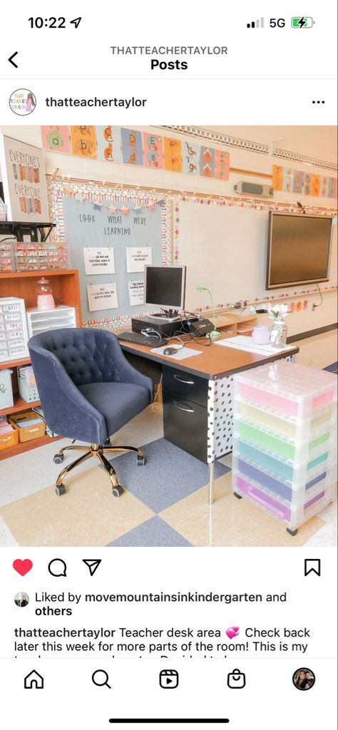 Classroom Turn In Trays, Highschool Sped Classroom, Functional Classroom Decor, Gen Z Classroom Decor, Primary Classroom Setup, Trailer Classroom Setup, Teacher Space In Classroom, Fifth Grade Classroom Decor, Departmentalized Classroom Elementary