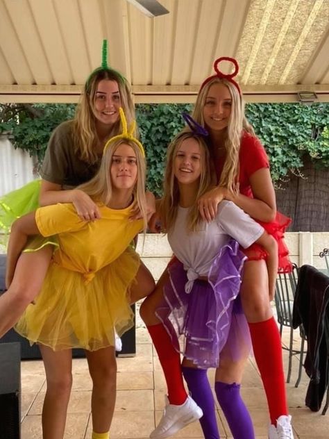 teletubbies #halloweenideas #halloween #halloweendecoration Halloween Costumes Teenage Girl Duo, Girl Duo, Girl Group Halloween Costumes, Costumes For Teenage Girl, Teenage Halloween Costumes, Halloween Costumes Teenage Girl, Best Group Halloween Costumes, Cute Group Halloween Costumes, Halloween Costumes For Teens Girls